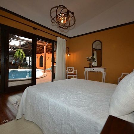 Villa Spa Las Tinajas Triquivijate Ngoại thất bức ảnh