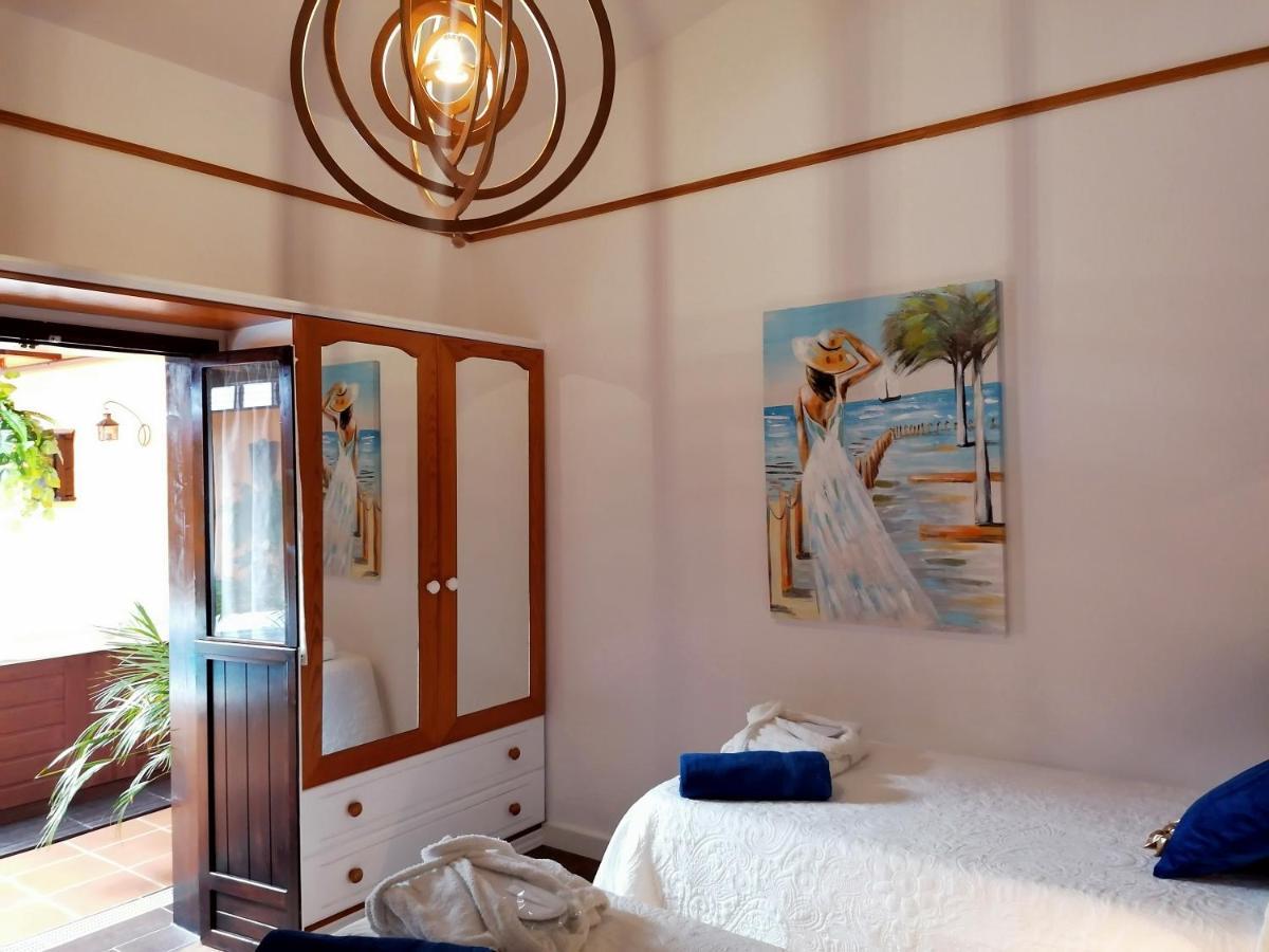 Villa Spa Las Tinajas Triquivijate Ngoại thất bức ảnh
