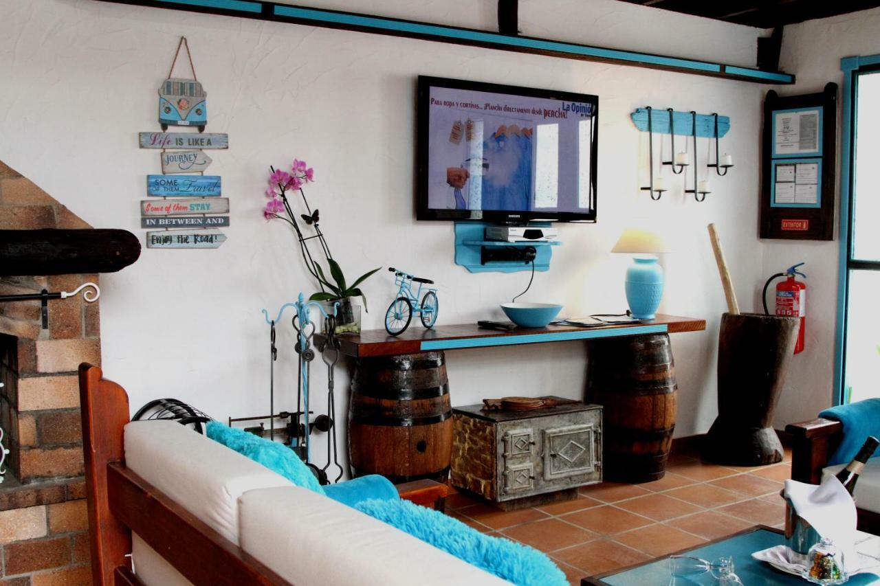 Villa Spa Las Tinajas Triquivijate Ngoại thất bức ảnh