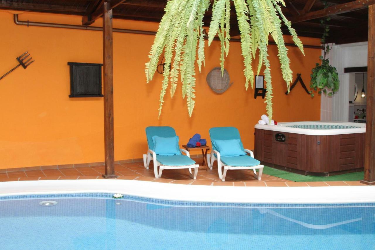 Villa Spa Las Tinajas Triquivijate Ngoại thất bức ảnh
